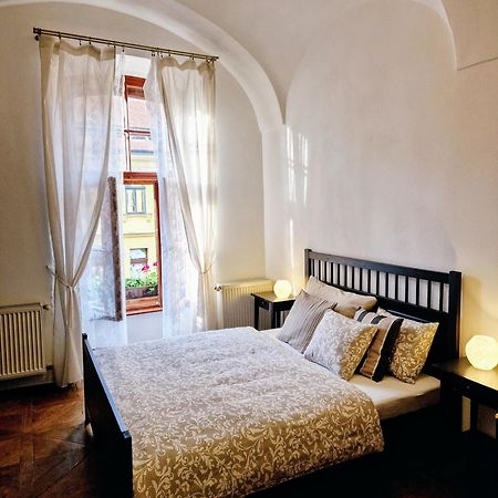 Marina Old Town Apartment Кошице Экстерьер фото