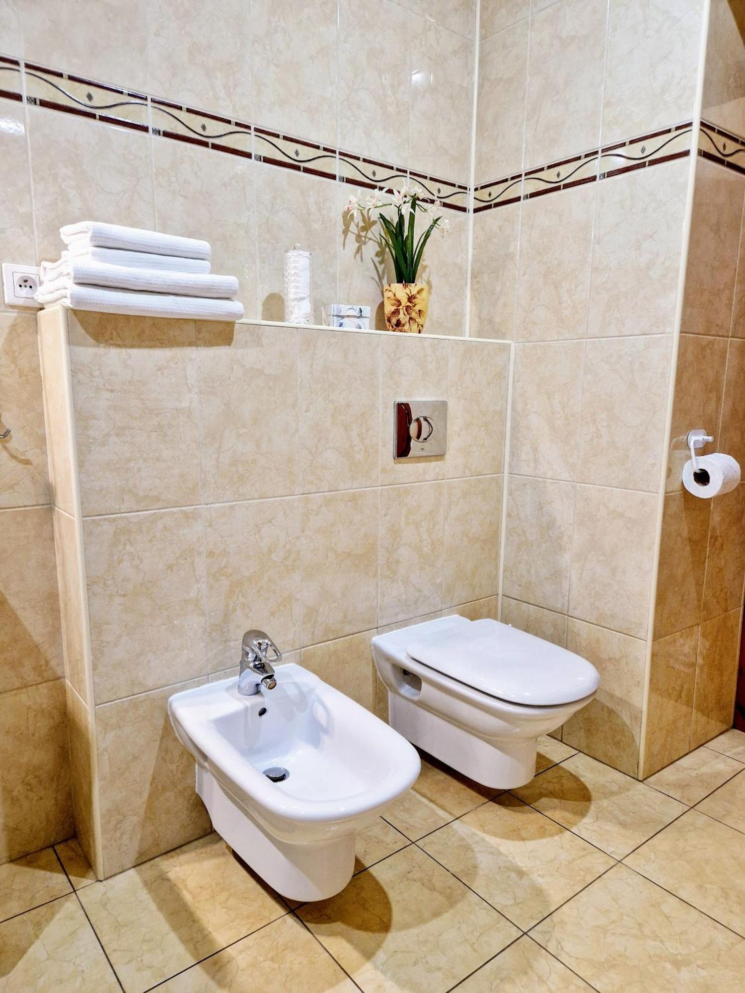 Marina Old Town Apartment Кошице Экстерьер фото