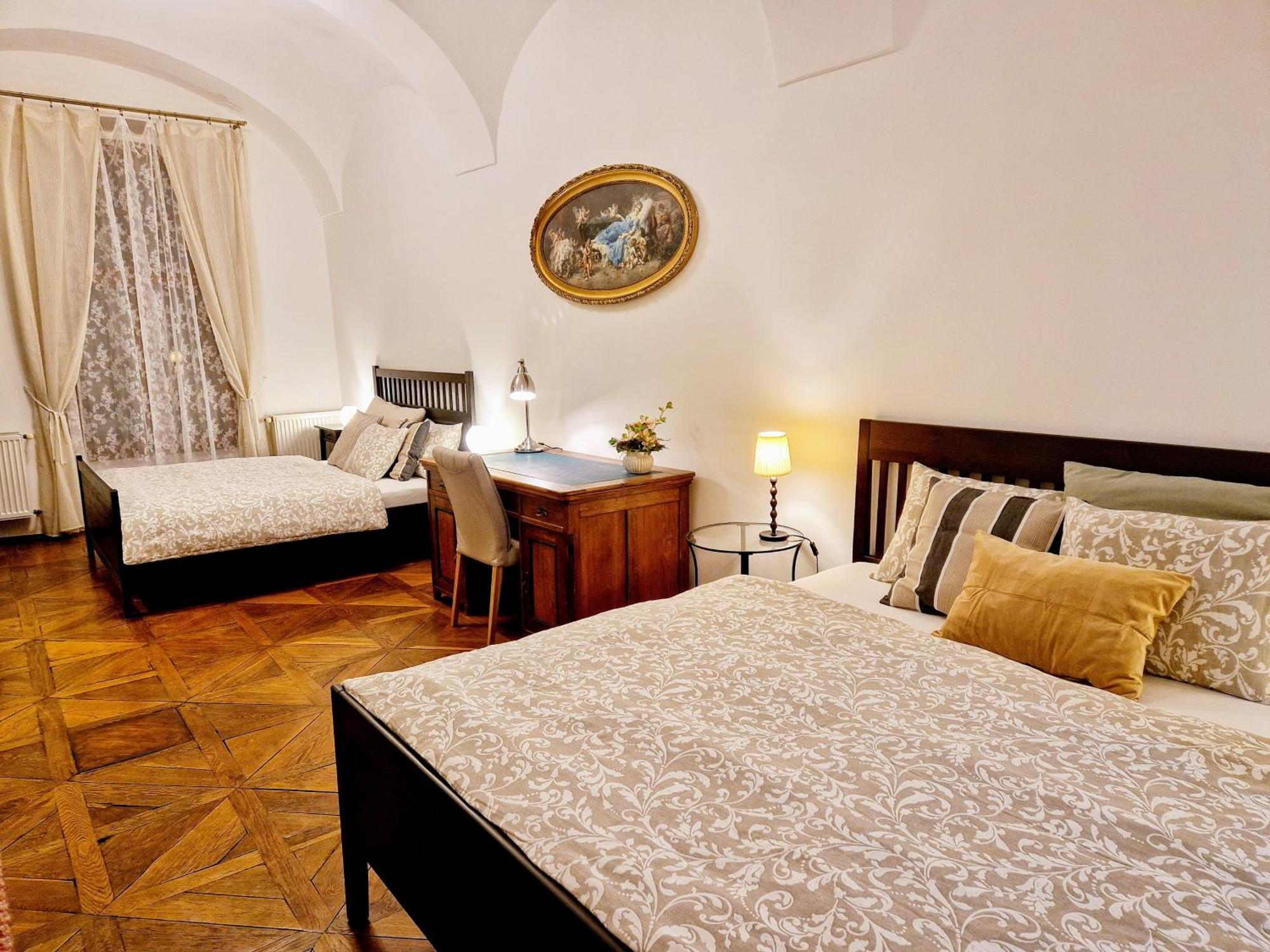 Marina Old Town Apartment Кошице Экстерьер фото